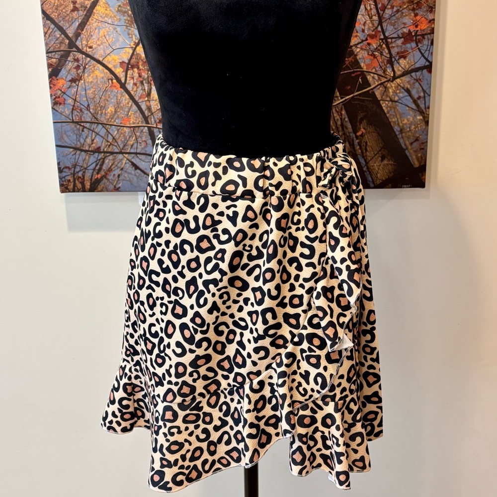 Leopard Print Ruffle Skirt - Picture 2 of 6